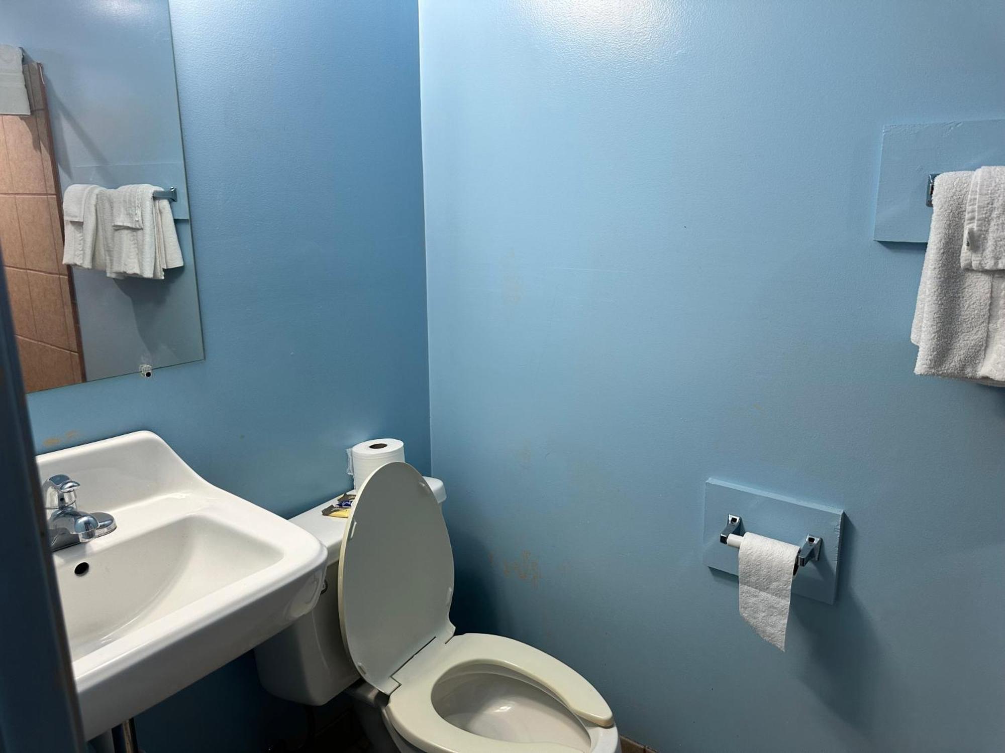 Westgate Manor Motel Austintown & Youngstown Ohio Екстер'єр фото