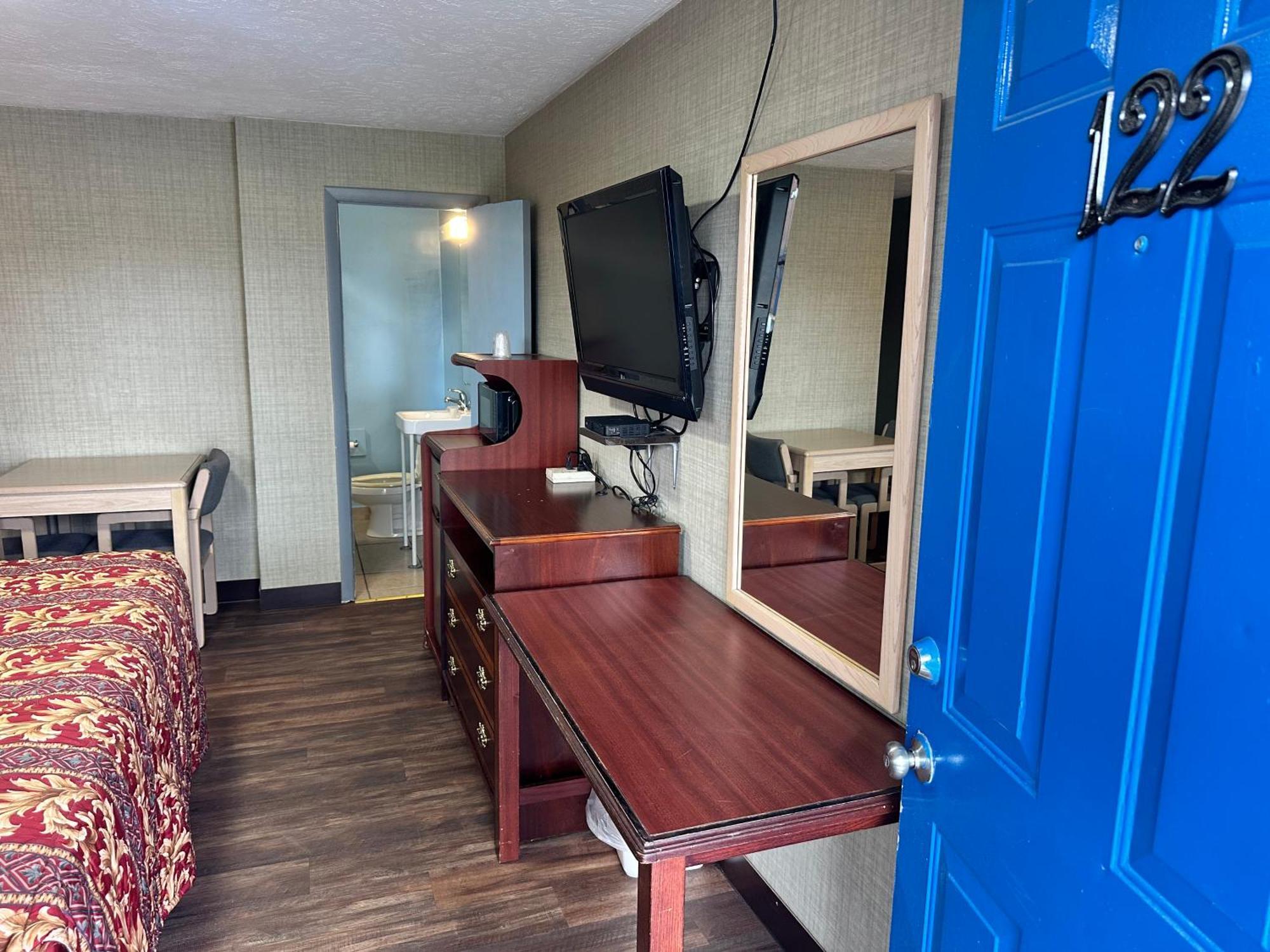 Westgate Manor Motel Austintown & Youngstown Ohio Екстер'єр фото