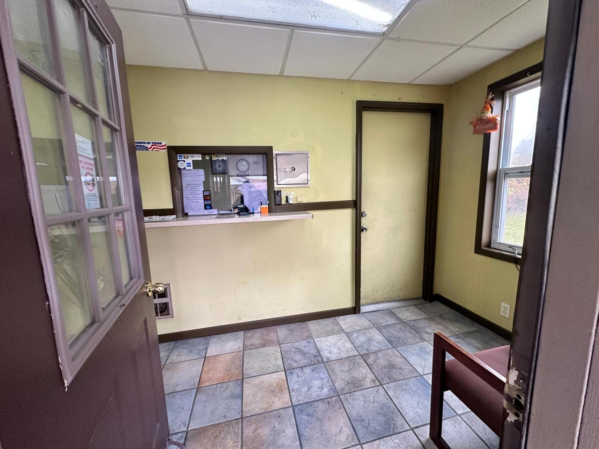 Westgate Manor Motel Austintown & Youngstown Ohio Екстер'єр фото